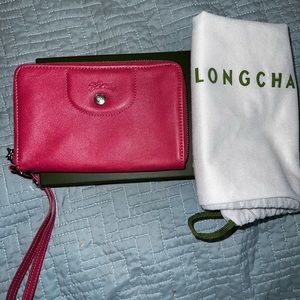 Longchamp wristlet, never used